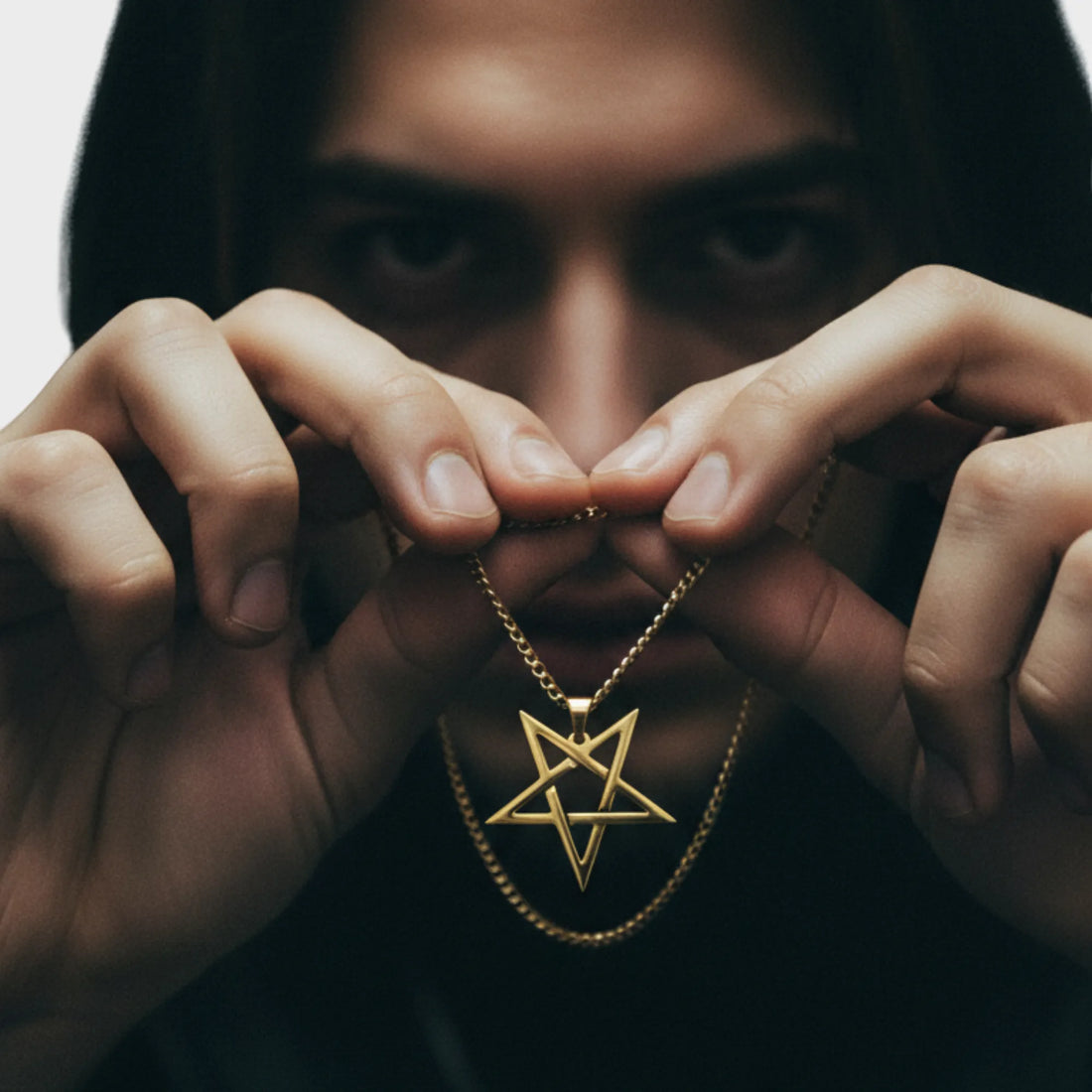 Moire Inverted Pentagram Steel Chain