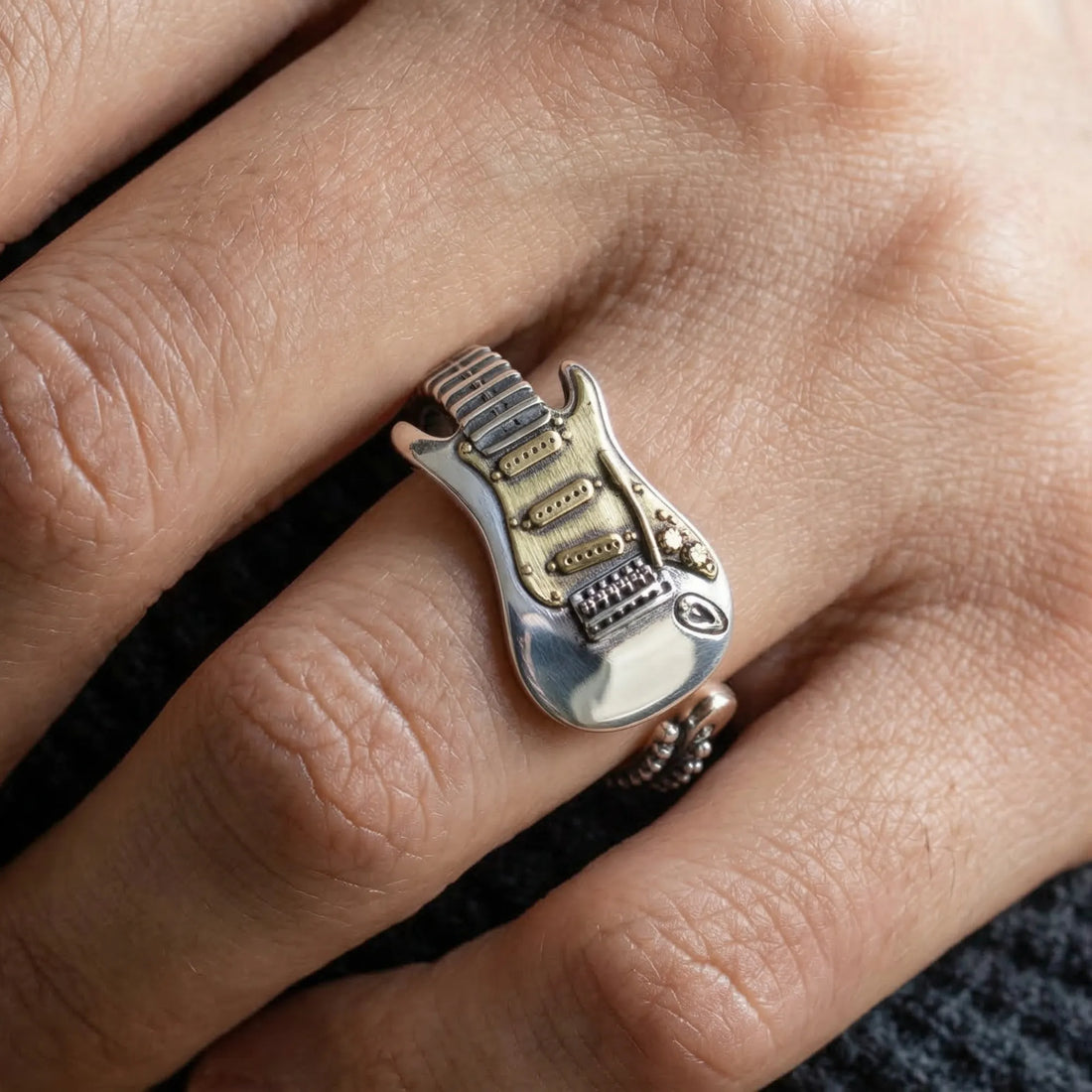 Moire Electric Guitar Ring