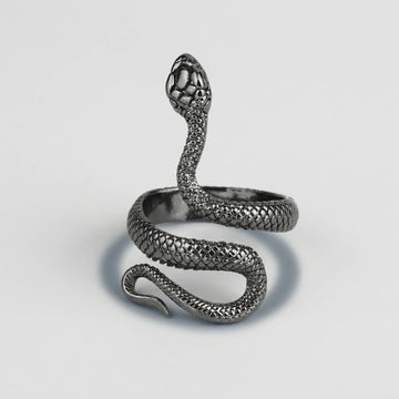 Moiré Python Wrap Ring