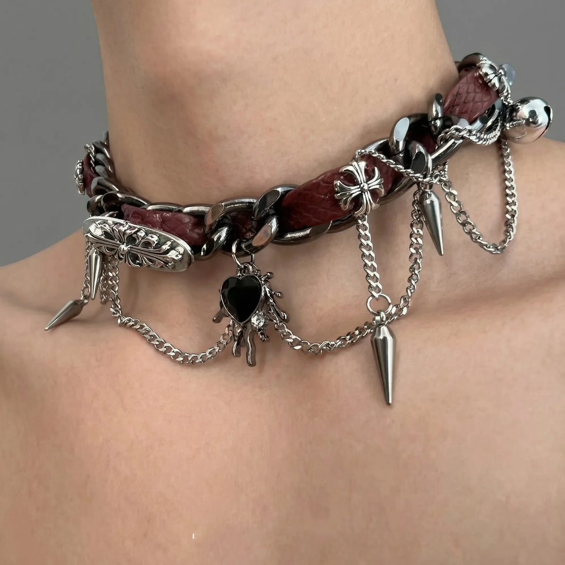 Moiré Yabi Leather Wrap