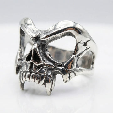 Moiré Sterling Skull Ring