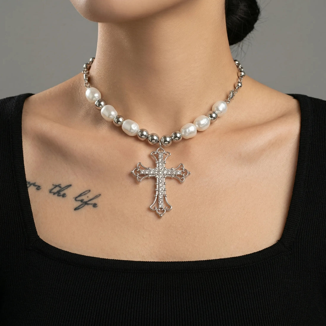Moiré Sovereign Pearl Cross