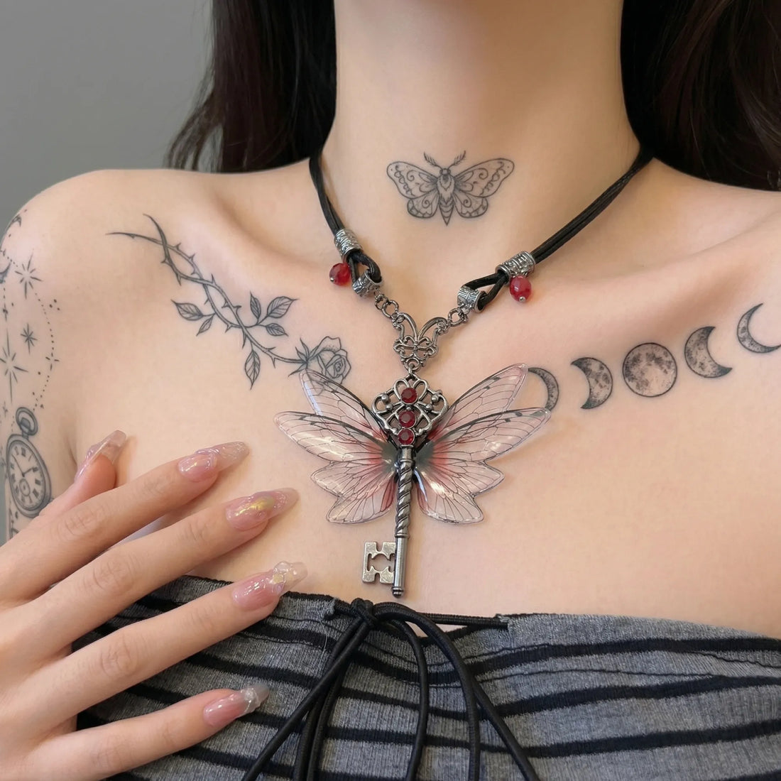 Moiré Glitch Dragonfly Choker