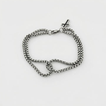 Bracelet croix creuse à double chaîne moirée